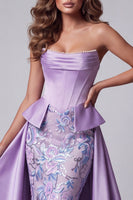 Laden Sie das Bild in den Galerie-Viewer, Lavendel Satin Trägerloses Korsett Perlen Meerjungfrauen Stickerei Abendkleid mit Drapierung