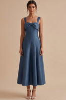 Laden Sie das Bild in den Galerie-Viewer, Twilight A-Linie Quadratisches Midi Hochzeitsgastkleid mit Schleife