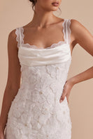 Laden Sie das Bild in den Galerie-Viewer, Weißer Bodycon Cowl Neck, Blumenapplikationen, kurzes weißes Kleid mit Spitze