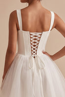 Laden Sie das Bild in den Galerie-Viewer, Weißes Korsett, Tüll, quadratischer Ausschnitt, kurzes kleines weißes Kleid mit Schleife