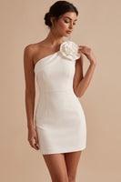 Laden Sie das Bild in den Galerie-Viewer, Weißer Bodycon mit einer Schulter und kurzem weißen Kleid mit 3D-Blume