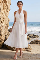 Laden Sie das Bild in den Galerie-Viewer, Weißes A-Line-Chiffon-Midi-Hochzeitskleid mit Schärpe