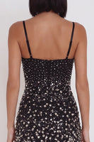 Laden Sie das Bild in den Galerie-Viewer, Schwarzes Bodycon Spaghetti-Träger mit ausgeschnittenem kurzen Cocktailkleid mit Perlen und Strass