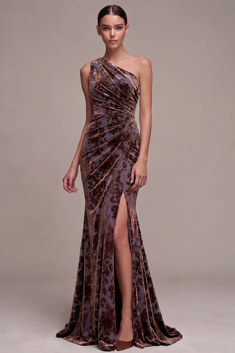 Laden Sie das Bild in den Galerie-Viewer, Pflaumen Einschulter Blumen Gerafftes Maxi Samtkleid mit Seitenschlitz