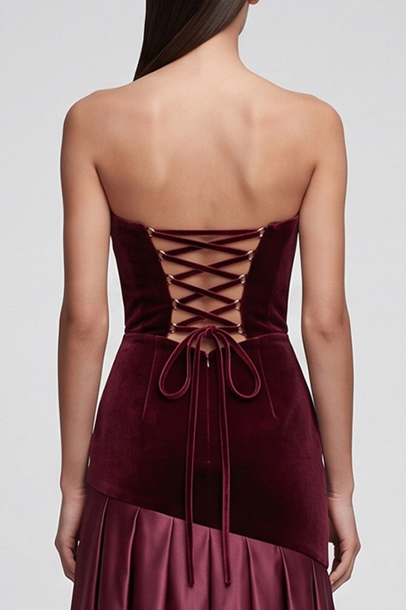 Laden Sie das Bild in den Galerie-Viewer, Burgunderrotes Meerjungfrauen Trägerloses Satin Plissiertes Maxi Samtkleid