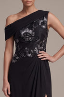 Laden Sie das Bild in den Galerie-Viewer, Schwarze Scheide Asymmetrische Einschulterig Gerafftes Langes Festkleid mit Applikationen