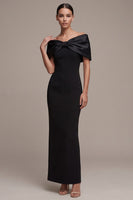 Laden Sie das Bild in den Galerie-Viewer, Langes Schwarzes Schulter-Schleife Satin Abendkleid