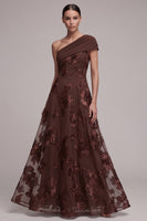 Laden Sie das Bild in den Galerie-Viewer, Kaffee A-Linie Asymmetrische Einschulterige Blumenapplikationen Maxi Festkleid