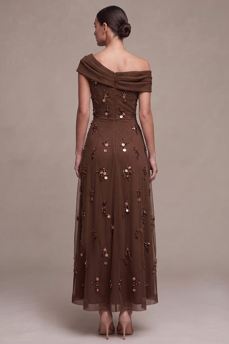 Laden Sie das Bild in den Galerie-Viewer, Kaffee A-Linien Asymmetrisches Einschulter Gerafftes High-Low Festkleid mit 3D-Blume