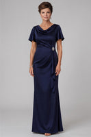 Laden Sie das Bild in den Galerie-Viewer, Marineblauer Mantelhals mit gerafftem langen Mutter-der-Braut-Kleid mit Strassstein