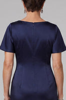 Laden Sie das Bild in den Galerie-Viewer, Marineblauer Mantelhals mit gerafftem langen Mutter-der-Braut-Kleid mit Strassstein