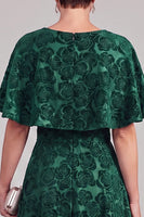 Laden Sie das Bild in den Galerie-Viewer, Dunkelgrünes A-Linien-Rundhals-Print-Midi-Mutter-der-Braut-Kleid mit Umhang