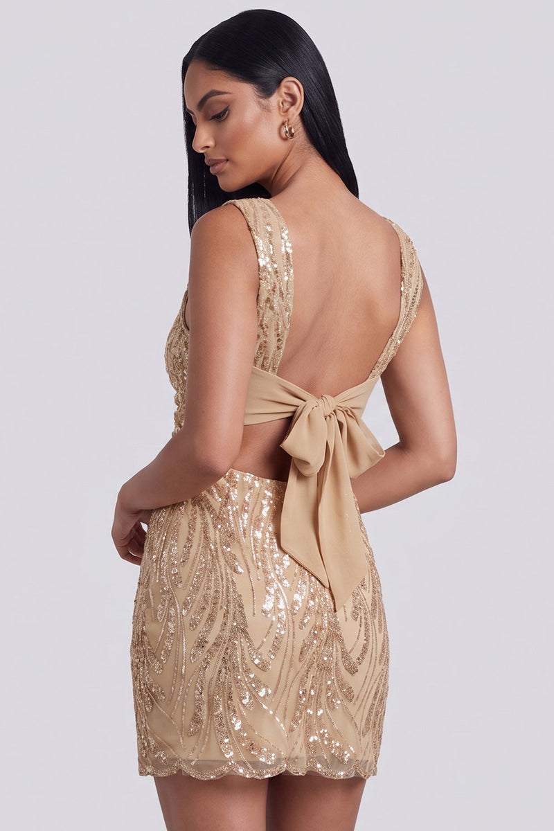 Laden Sie das Bild in den Galerie-Viewer, Golden Bodycon Quadrathals Pailletten Kurzes Cocktailkleid
