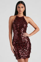 Laden Sie das Bild in den Galerie-Viewer, Burgunderrotes Pailletten Bodycon Halter Kurzes Cocktailkleid mit Fransen