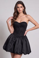 Laden Sie das Bild in den Galerie-Viewer, Schwarzes Korsett Trägerloses Bubble-Hem Kurzes Cocktailkleid mit Spitze