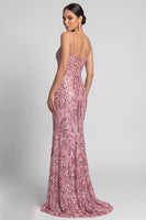 Laden Sie das Bild in den Galerie-Viewer, Glitzerndes Meerjungfrauen Spaghetti-Träger Pailletten Rosa Abendkleid mit Schnürung auf dem Rücken