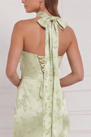 Laden Sie das Bild in den Galerie-Viewer, Mintgrünes Sheath Cowl Gerafftes Maxi Brautjungfernkleid