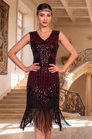 Laden Sie das Bild in den Galerie-Viewer, Schwarzes goldenes V-Ausschnitt Pailletten 20er Jahre Kleid mit Fransen