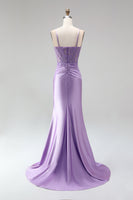 Laden Sie das Bild in den Galerie-Viewer, Flieder Satin Korsett Transparente 3D-Blumenapplikationen Gerafftes Spaghettiträger Langes Abschlussballkleid