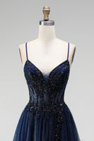 Laden Sie das Bild in den Galerie-Viewer, Glitzerblaues A-Linie Korsett Tüll Pailletten Applikationen Spaghettiträger Langes Abschlussballkleid