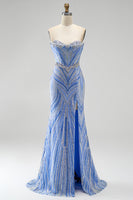 Laden Sie das Bild in den Galerie-Viewer, Blaues Trägerloses Perlenbesetztes Meerjungfrauen Langes Abendkleid mit Schlitz