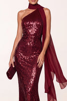 Laden Sie das Bild in den Galerie-Viewer, Burgunderrotes Halter Pailletten Meerjungfrauen Langes Weihnachtspartykleid mit Chiffon-Drapierung