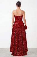 Laden Sie das Bild in den Galerie-Viewer, Glitzerndes Rotes A-Linie Trägerloses Pailletten Hoch Niedrig Stufen Satin Weihnachtsfestkleid