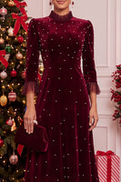 Laden Sie das Bild in den Galerie-Viewer, Burgunderrotes Samt A-Linie Perlen Midi-Weihnachtsfeier Kleid mit 3/4 Ärmeln