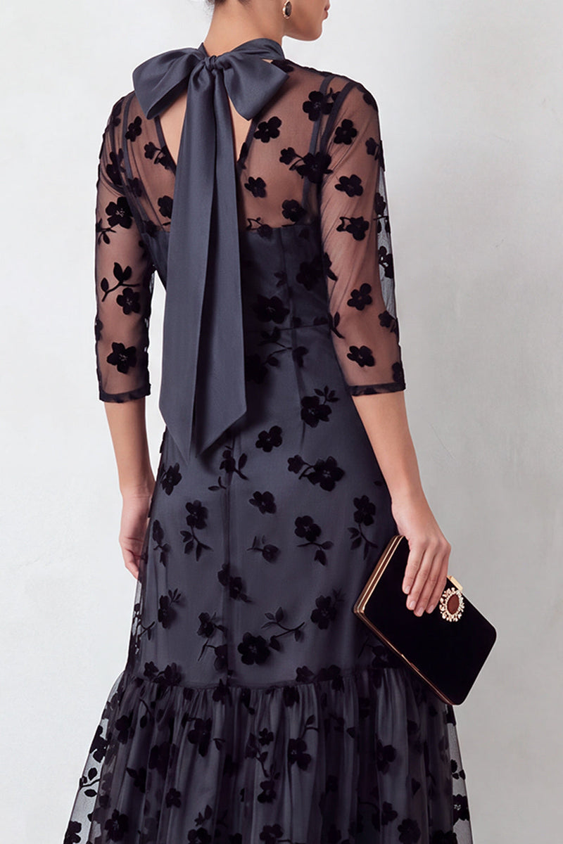 Laden Sie das Bild in den Galerie-Viewer, Schwarzes Meerjungfrauen Illusion Rundhals Blumen Midi-Hochzeitsgastkleid mit 3/4-Ärmeln