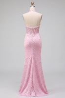 Laden Sie das Bild in den Galerie-Viewer, Pinkes Korsett-Neckholder-Meerjungfrauen-Perlen-Satinperlen-Rückenloses langes Abschlussballkleid mit Schlitz