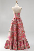 Laden Sie das Bild in den Galerie-Viewer, Rotes Geblümtes Jacquard Rüschensaum Trägerloses Langes Abschlussballkleid mit Schlitz