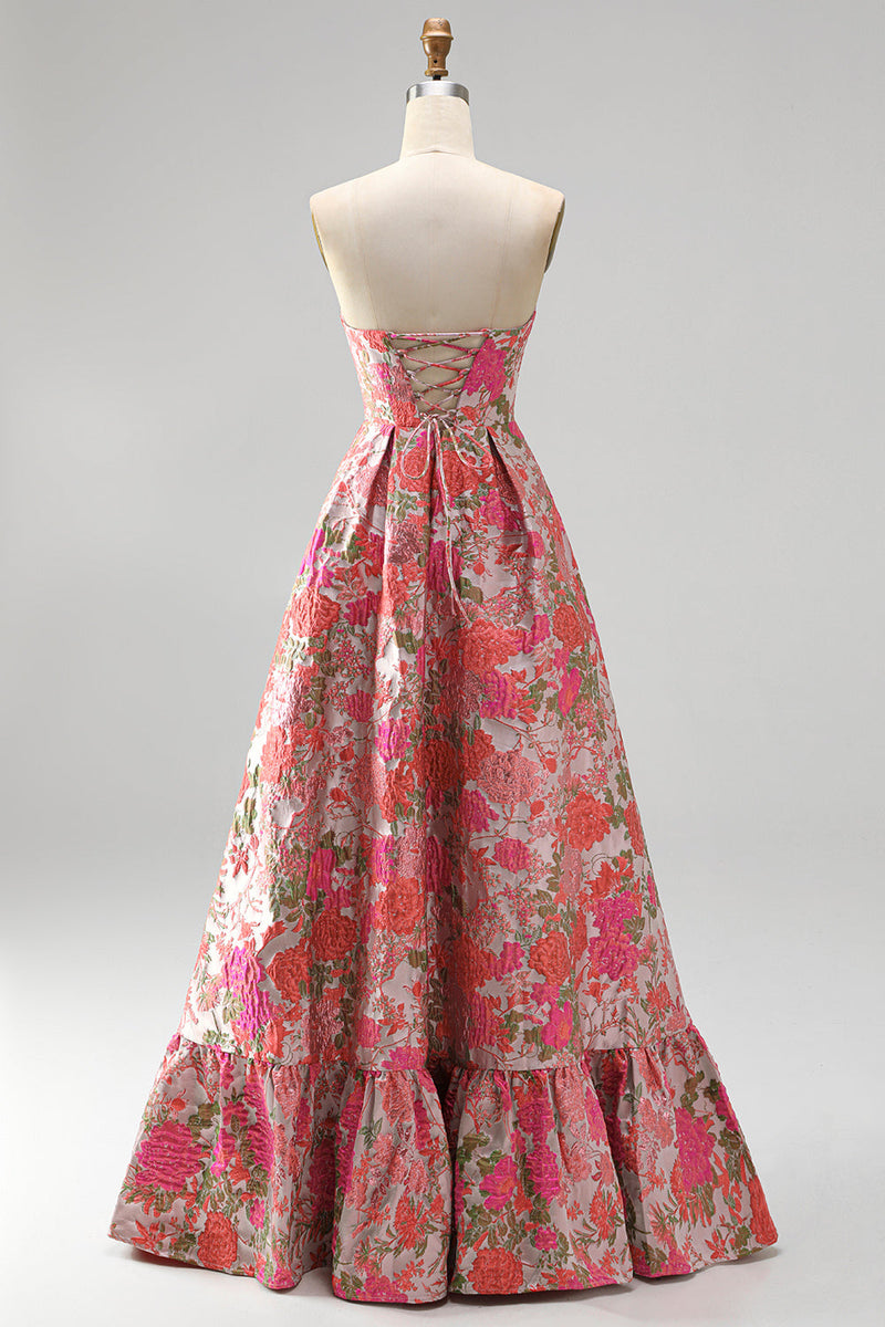 Laden Sie das Bild in den Galerie-Viewer, Rotes Geblümtes Jacquard Rüschensaum Trägerloses Langes Abschlussballkleid mit Schlitz