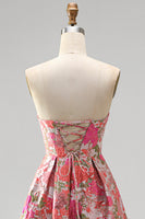 Laden Sie das Bild in den Galerie-Viewer, Rotes Geblümtes Jacquard Rüschensaum Trägerloses Langes Abschlussballkleid mit Schlitz