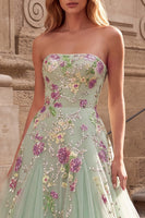 Laden Sie das Bild in den Galerie-Viewer, Hellgrünes Pailletten Florales A-Linie Tüll Trägerloses Langes Abschlussballkleid