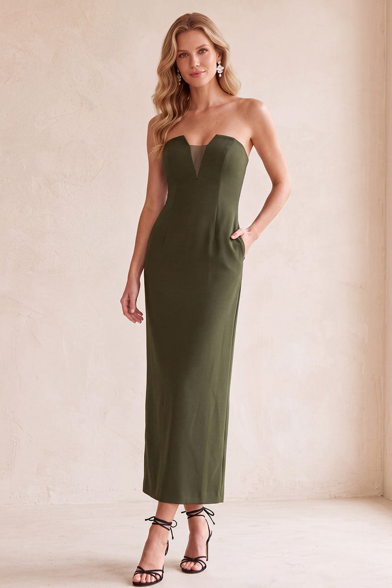 Laden Sie das Bild in den Galerie-Viewer, Schwarzes V-Ausschnitt Trägerloses Midi Hochzeitsgastkleid mit Taschen