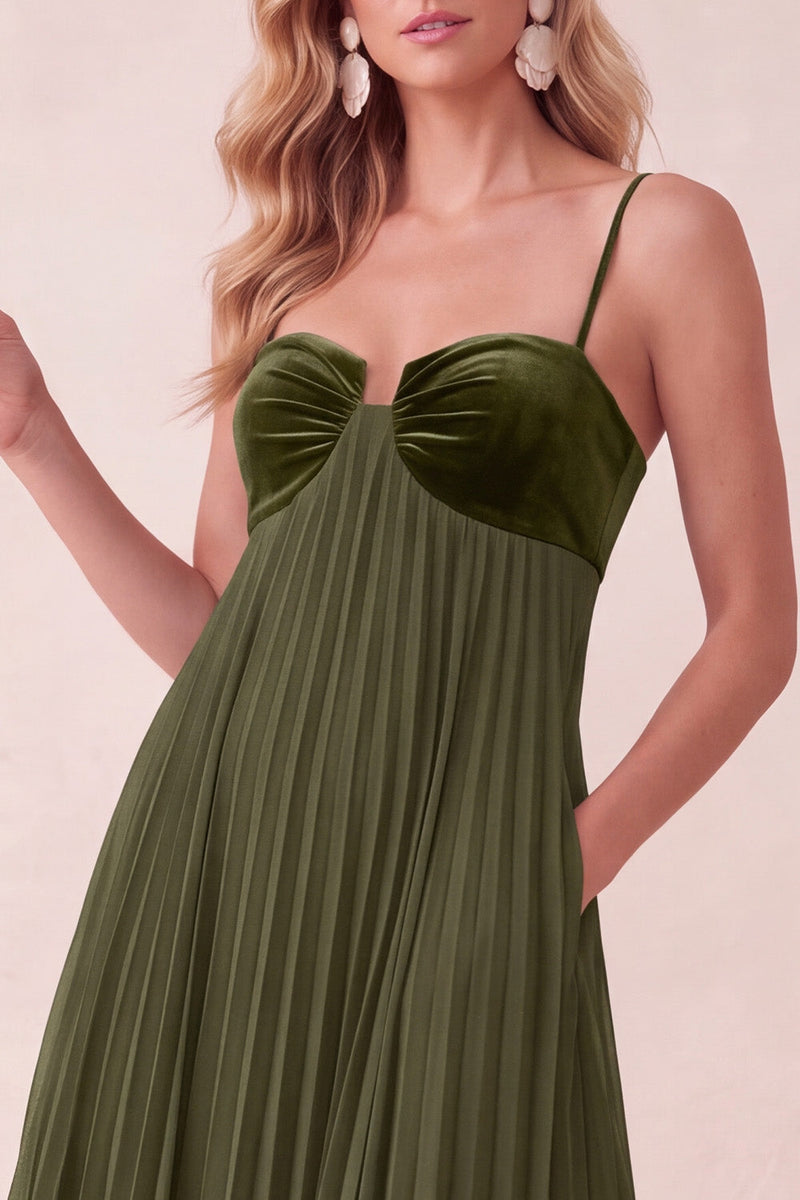 Laden Sie das Bild in den Galerie-Viewer, Kaffee A-Line Sweetheart Plissiertes Maxikleid mit Taschen