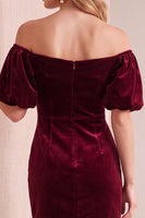Laden Sie das Bild in den Galerie-Viewer, Burgundrotes Samt Bodycon Schulterfreies Puffärmel Kurzes Weihnachtspartykleid mit Schleife