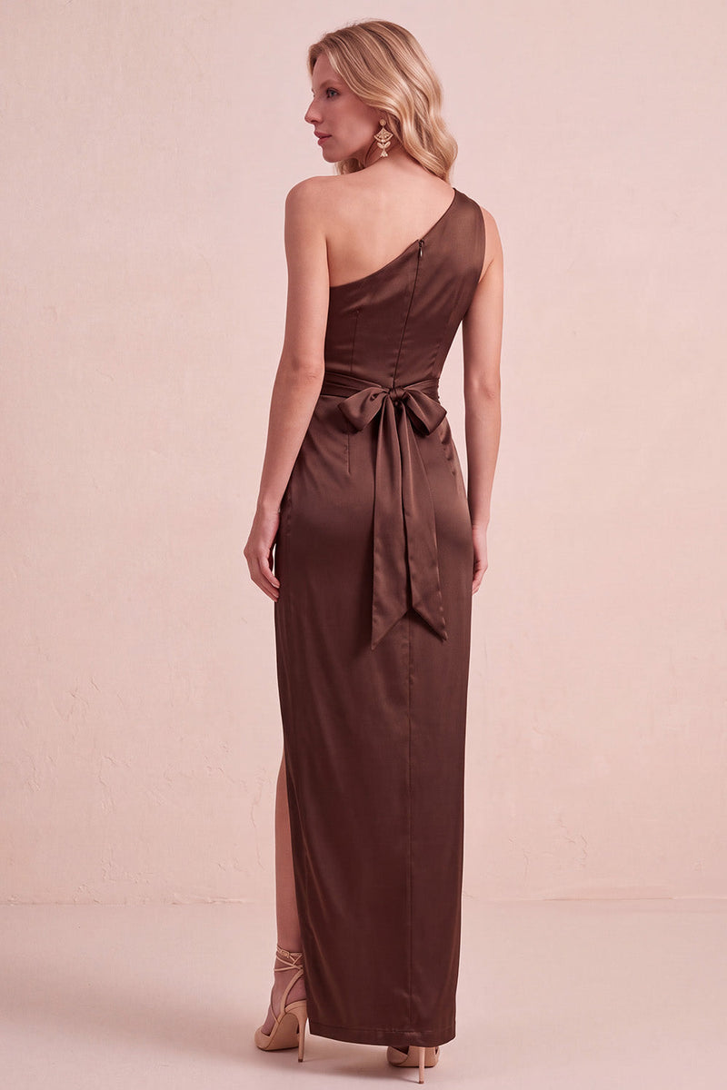 Laden Sie das Bild in den Galerie-Viewer, Olive Satin Scheide Eine Schulter Gerafftes Langes Hochzeitsgastkleid mit Schärpe