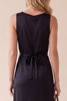 Laden Sie das Bild in den Galerie-Viewer, Schwarzes Rundhals Satin Midi Hochzeitsgastkleid mit Spitze