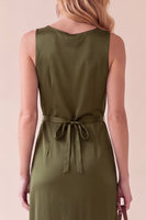 Laden Sie das Bild in den Galerie-Viewer, Schwarzes Rundhals Satin Midi Hochzeitsgastkleid mit Spitze