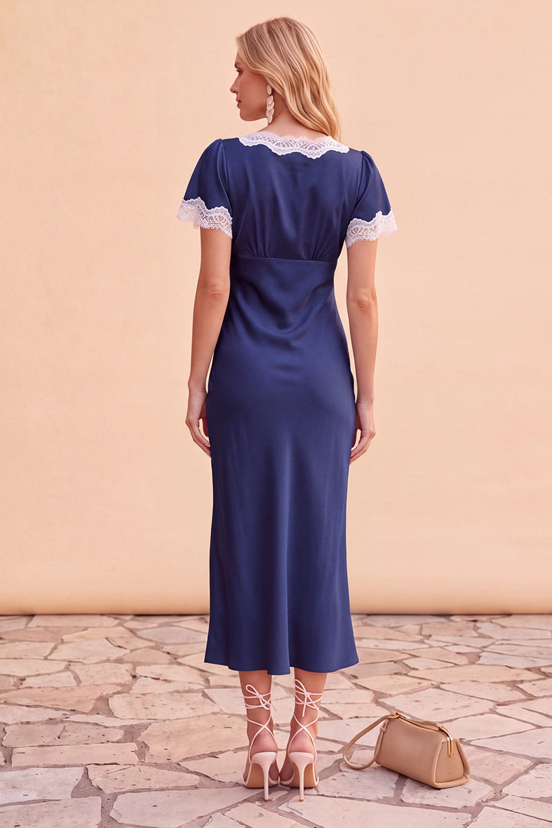 Laden Sie das Bild in den Galerie-Viewer, Blush Sheath V-Ausschnitt Flutter-Ärmel Midi Weihnachtspartykleid mit Spitze