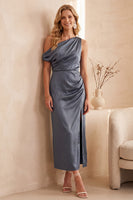Laden Sie das Bild in den Galerie-Viewer, Staubiges blaues Satin, asymmetrisches Einschulter-Scheide, gerafftes langes Hochzeitskleid mit Schlitz