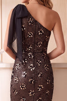 Laden Sie das Bild in den Galerie-Viewer, Kaffeebraun Pailletten One schulter Etuikleid Midi Cocktailkleid mit Schleife