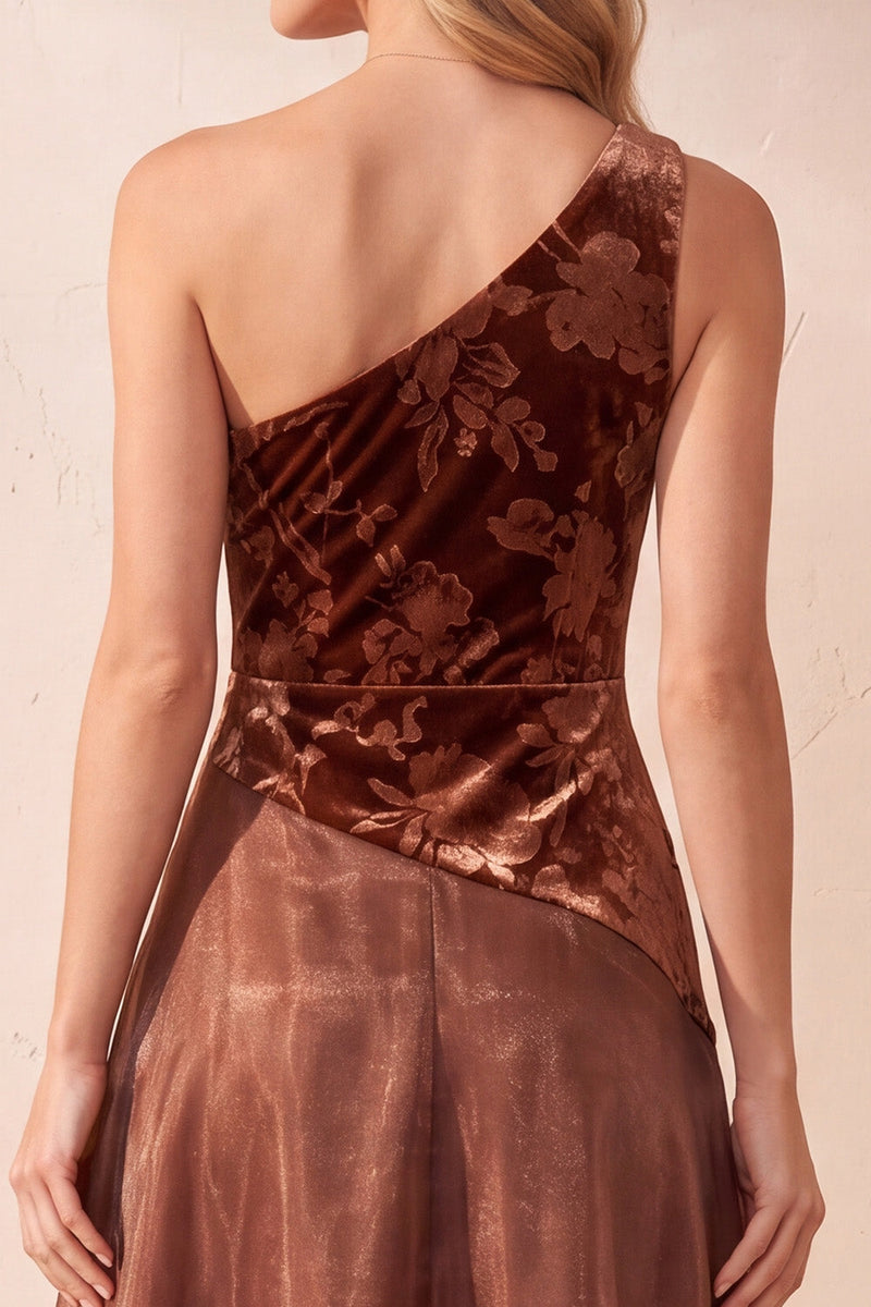 Laden Sie das Bild in den Galerie-Viewer, Kaffee A-Linie Einschulter Geblümtes Langes Festkleid