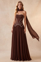 Laden Sie das Bild in den Galerie-Viewer, Kaffee Korsett Sweetheart A-Linie Langes Festkleid mit Strass