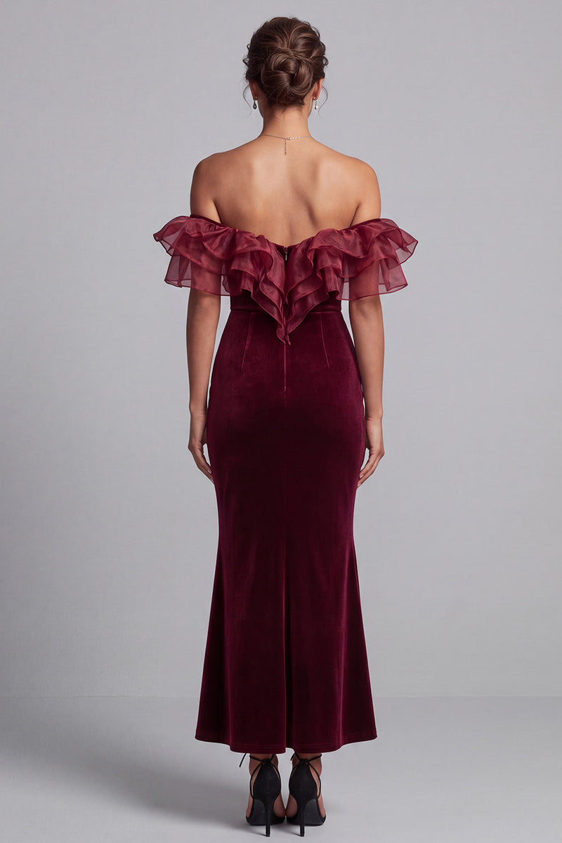 Laden Sie das Bild in den Galerie-Viewer, Burgundergrünes Meerjungfrauen Samt Rüschen Schulterfreies Langes Festkleid