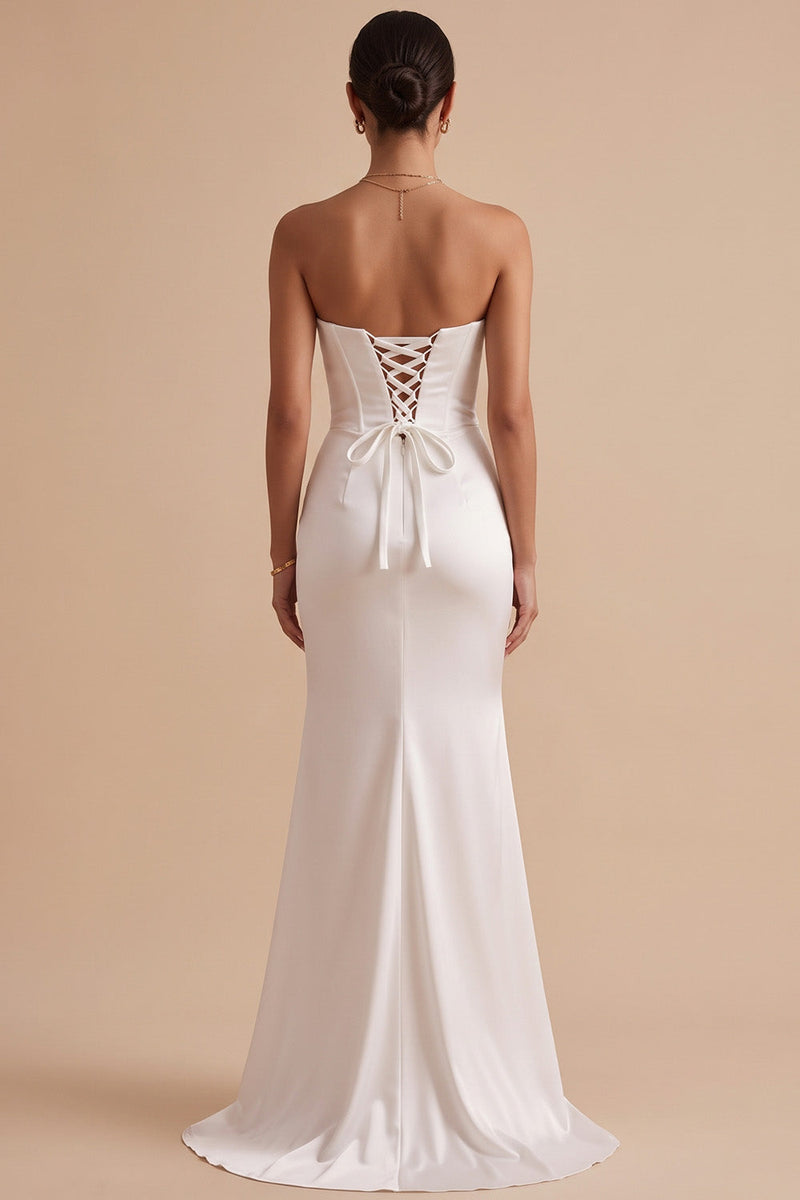 Laden Sie das Bild in den Galerie-Viewer, Weißes Meerjungfrauen Satin Trägerloses Gerafftes Maxi Hochzeitskleid mit Schlitz
