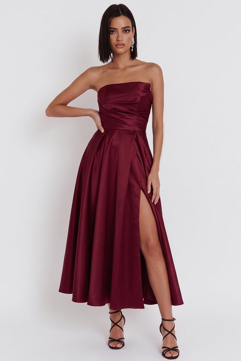 Laden Sie das Bild in den Galerie-Viewer, Schwarzes Trägerloses A-Linie Midi Cocktailkleid mit Schlitz