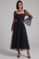 Laden Sie das Bild in den Galerie-Viewer, Schwarzes Polka-Punkte A-Linie Quadratischer Ausschnitt Tüll Midi Cocktailkleid mit weiten Ärmeln
