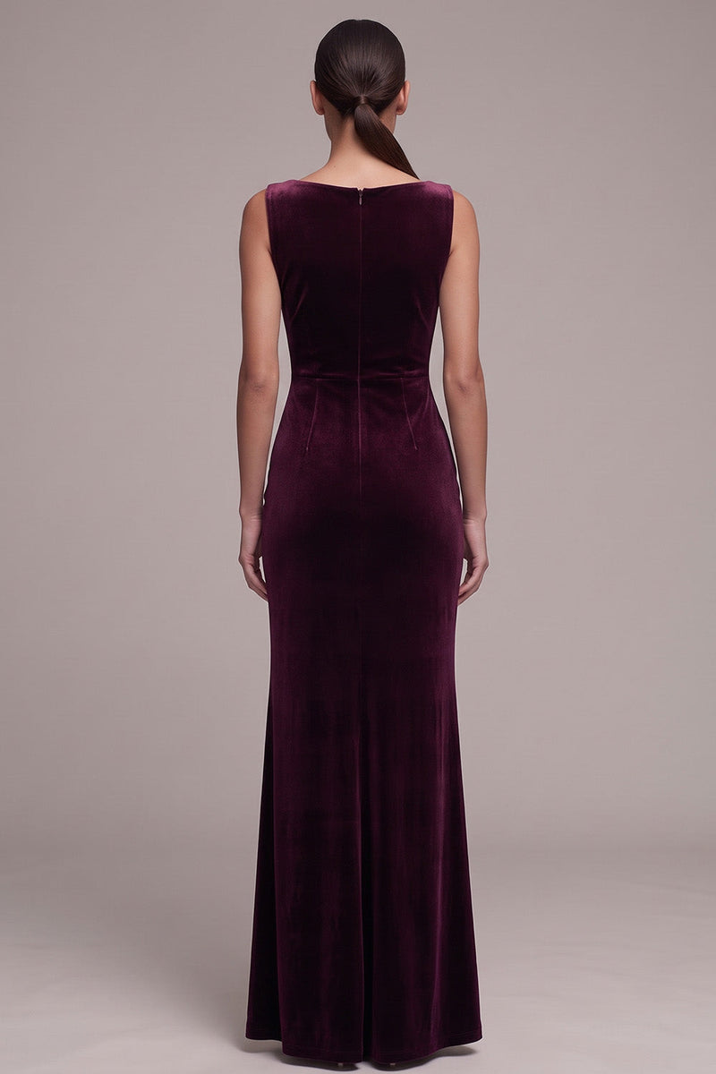 Laden Sie das Bild in den Galerie-Viewer, Cabernet Scheide Bateau-Ausschnitt Gerafftes Langes Samtkleid mit Schlitz